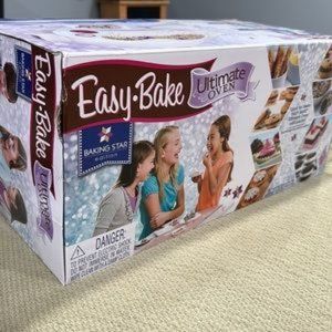 🌟 Easy Bake Ultimate Oven NWT + Party Pretzel Dippers and Cheese Pizza Mixes!